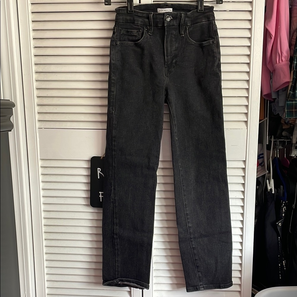 Good American Black Straight Leg Jeans
